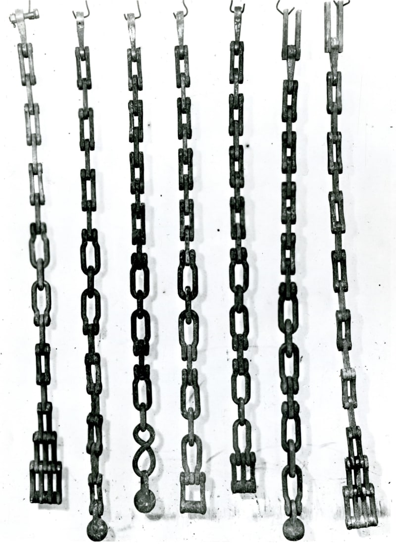 Seven chains laid out vertically side-by-side, each with slight variations.
